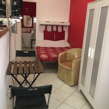Calogero Apartment *