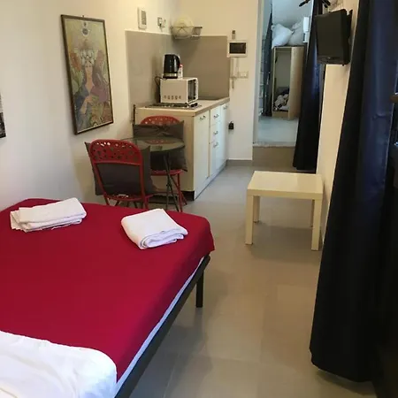 Calogero Apartment